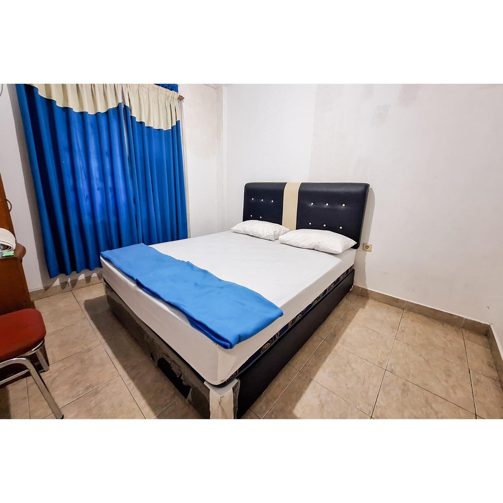 Wisma Pkbi Jabar Mitra Reddoorz バンドゥン エクステリア 写真
